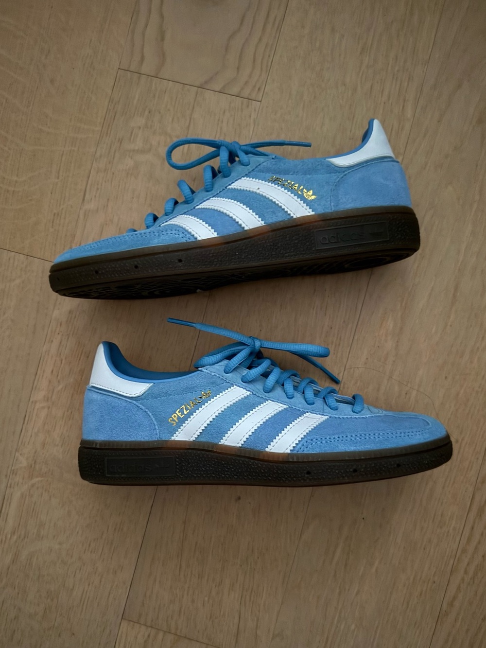NWOT Adidas Handball Spezial Pale Blue Suede Shoes  Size 38